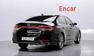 Hyundai Grandeur 2017, 115794 км, за 8262.83 USD
