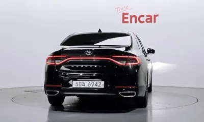 Hyundai Grandeur 2017, 115794 км, за 8262.83 USD