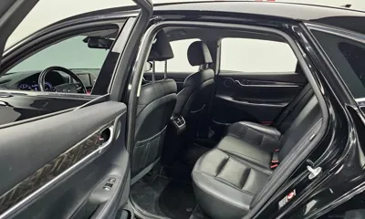 Hyundai Grandeur 2017, 115794 км, за 8262.83 USD - фото 11