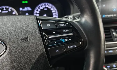 Hyundai Grandeur 2017, 115794 км, за 8262.83 USD - фото 15