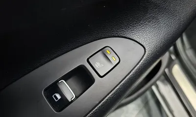 Hyundai Grandeur 2017, 115794 км, за 8262.83 USD - фото 19