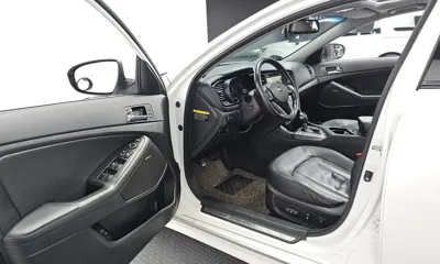 Kia K5 2013, 201466 км, за 2593.77 USD - фото 10