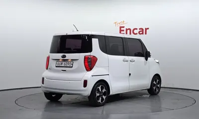Kia Ray 2014, 174228 км, за 3216.49 USD