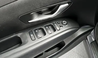 Hyundai Tucson 2022, 77944 км, за 14375.74 USD - фото 16