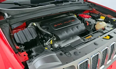 Jeep Renegade 2019, 66806 км, за 10655.75 USD - фото 6
