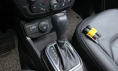 Jeep Renegade 2019, 66806 км, за 10655.75 USD - фото 9