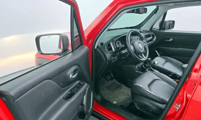 Jeep Renegade 2019, 66806 км, за 10655.75 USD - фото 10
