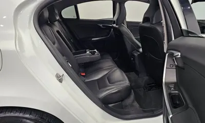 Volvo S60 2017, 87478 км, за 6568.57 USD - фото 12