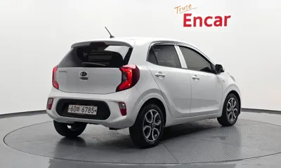 Kia Morning 2018, 72833 км, за 4923.2 USD