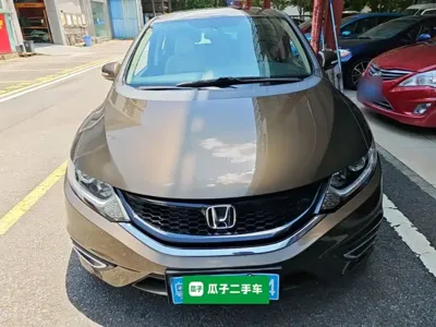 Honda Jade 2015, 187200 км, за 5076.74 USD