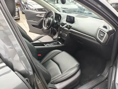 Mazda 3 Axela 2018, 88600 км, за 5517.84 USD - фото 8