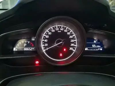 Mazda 3 Axela 2018, 88600 км, за 5517.84 USD - фото 14