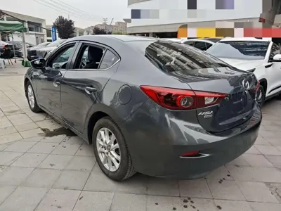 Mazda 3 Axela 2018, 88600 км, за 5517.84 USD - фото 17