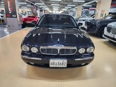 Jaguar XJ-6 2006, 184552 км, за 7817.59 USD