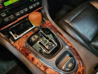 Jaguar XJ-6 2006, 184552 км, за 7817.59 USD - фото 9