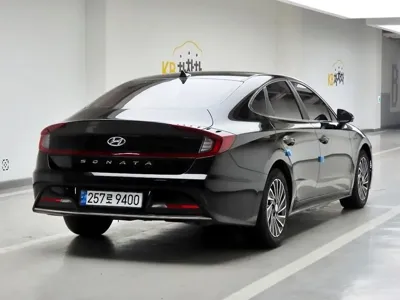 Hyundai Sonata 2021, 93706 км, за 198.22 USD