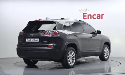 Jeep Cherokee 2019, 99401 км, за 8064.52 USD