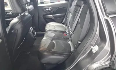 Jeep Cherokee 2019, 99401 км, за 8008.4 USD - фото 12