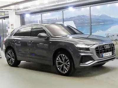 Audi Q8 · 2021 год