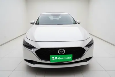 Mazda Mazda 3 Axela 2023, 15800 км, за 14559 USD