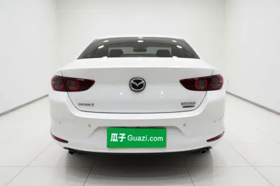 Mazda Mazda 3 Axela 2023, 15800 км, за 14559 USD