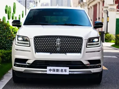 Lincoln Navigator 2018, 170000 км, за 34752.2 USD