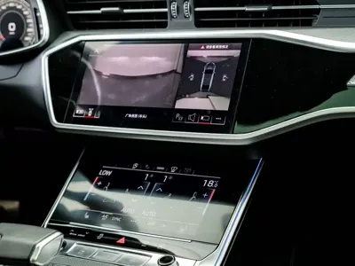 Audi A7L 2026, 6500 км, за 46644.18 USD - фото 15