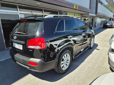 Kia Sorento 2012, 103275 км, за 4104.24 USD