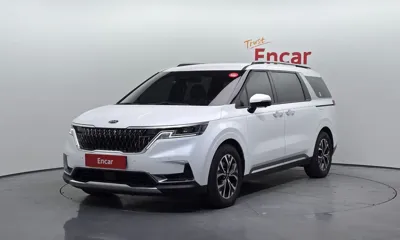 Kia Canival · 2021 год