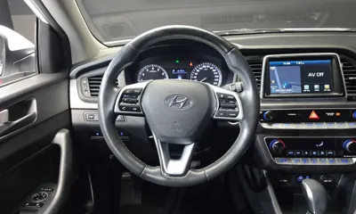 Hyundai Sonata 2019, 81288 км, за 9844.73 USD - фото 14