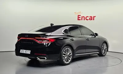 Hyundai Grandeur 2018, 137150 км, за 9641.7 USD