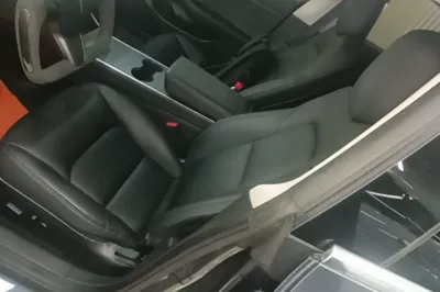 Tesla Model 3 2020, 83100 км, за 18715 USD - фото 22