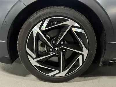 Hyundai Sonata 2024, 25758 км, за 18396.93 USD - фото 20