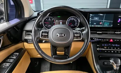 Kia Canival 2021, 49530 км, за 15328.71 USD - фото 13