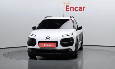 Citroen-DS C4 CACTUS 2018, 70979 км, за 5281.6 USD