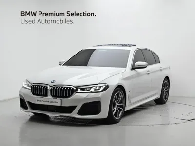 BMW 5-Series · 2023 год