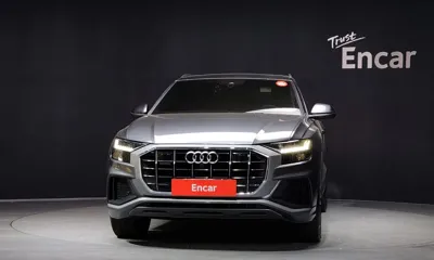 Audi Q8 2020, 130600 км, за 35612.81 USD