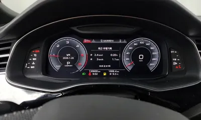 Audi Q8 2020, 130600 км, за 35612.81 USD - фото 8