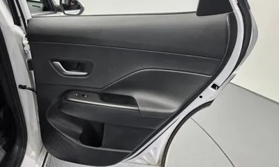 Hyundai Kona 2023, 121410 км, за 16393.46 USD - фото 25