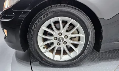 Hyundai Genesis 2010, 68845 км, за 4332.41 USD