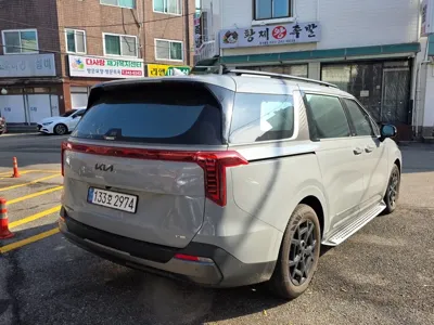 Kia Canival 2026, 3867 км, за 28429.98 USD