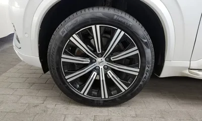 Volvo XC90 2020, 108362 км, за 26825.24 USD