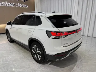 Volkswagen Tayron 2022, 33000 км, за 26381.43 USD - фото 6