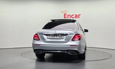 Mercedes-Benz E-Class 2020, 42918 км, за 19359.1 USD