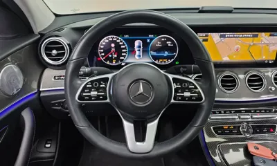 Mercedes-Benz E-Class 2020, 42918 км, за 19359.1 USD - фото 14