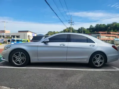 Mercedes-Benz S-Class 2015, 153000 км, за 16410.66 USD