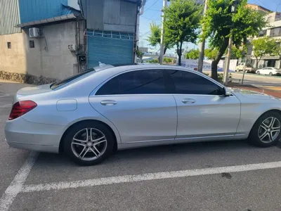 Mercedes-Benz S-Class 2015, 153000 км, за 16410.66 USD