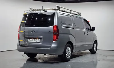 Hyundai Starex 2018, 64791 км, за 7866.21 USD