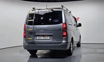 Hyundai Starex 2018, 64791 км, за 7866.21 USD