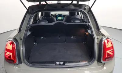 MINI Cooper 2019, 74298 км, за 11562.6 USD - фото 20